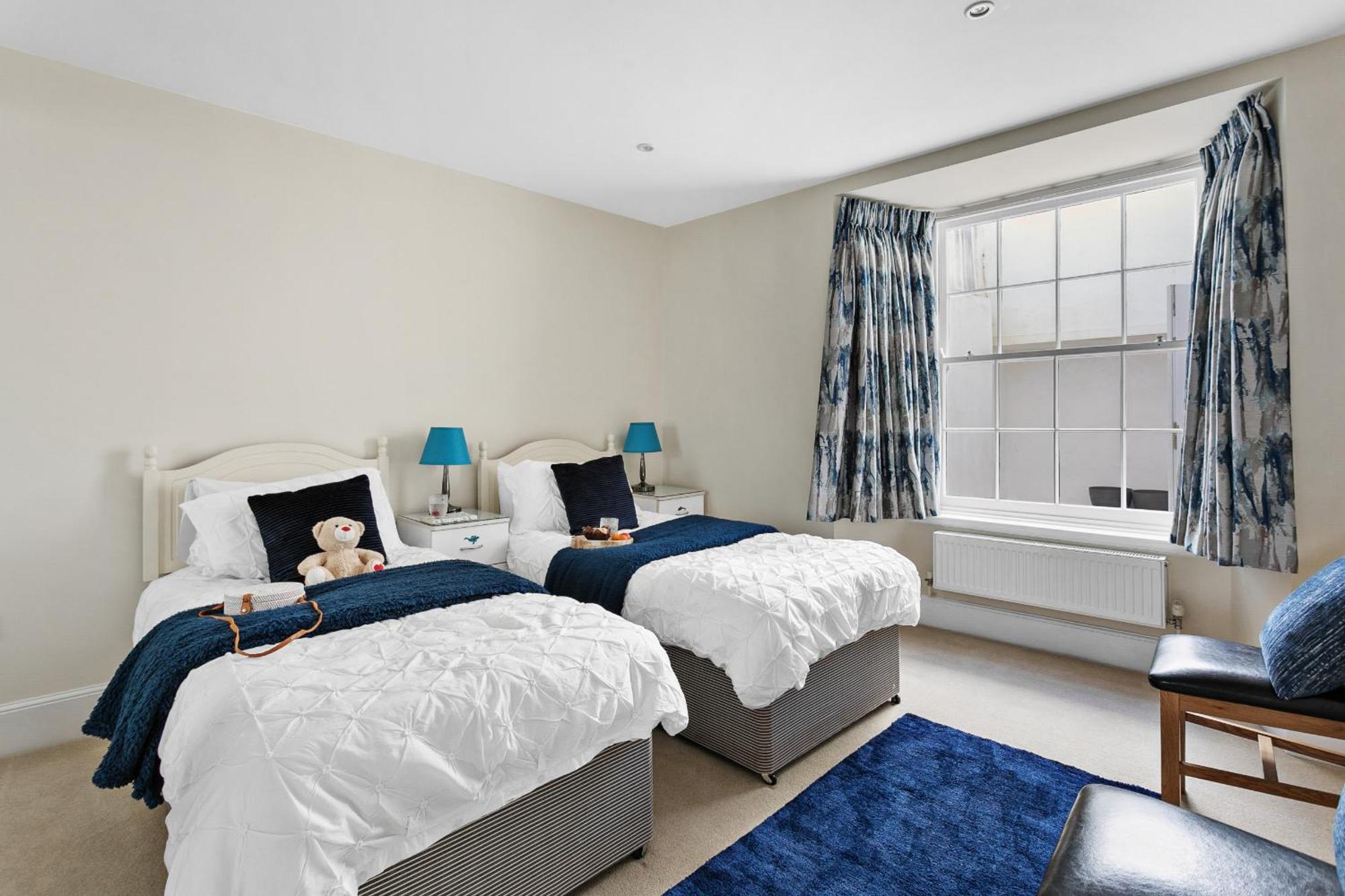 Apartment Sovereign House - Close To Harbour With Parking Torquay