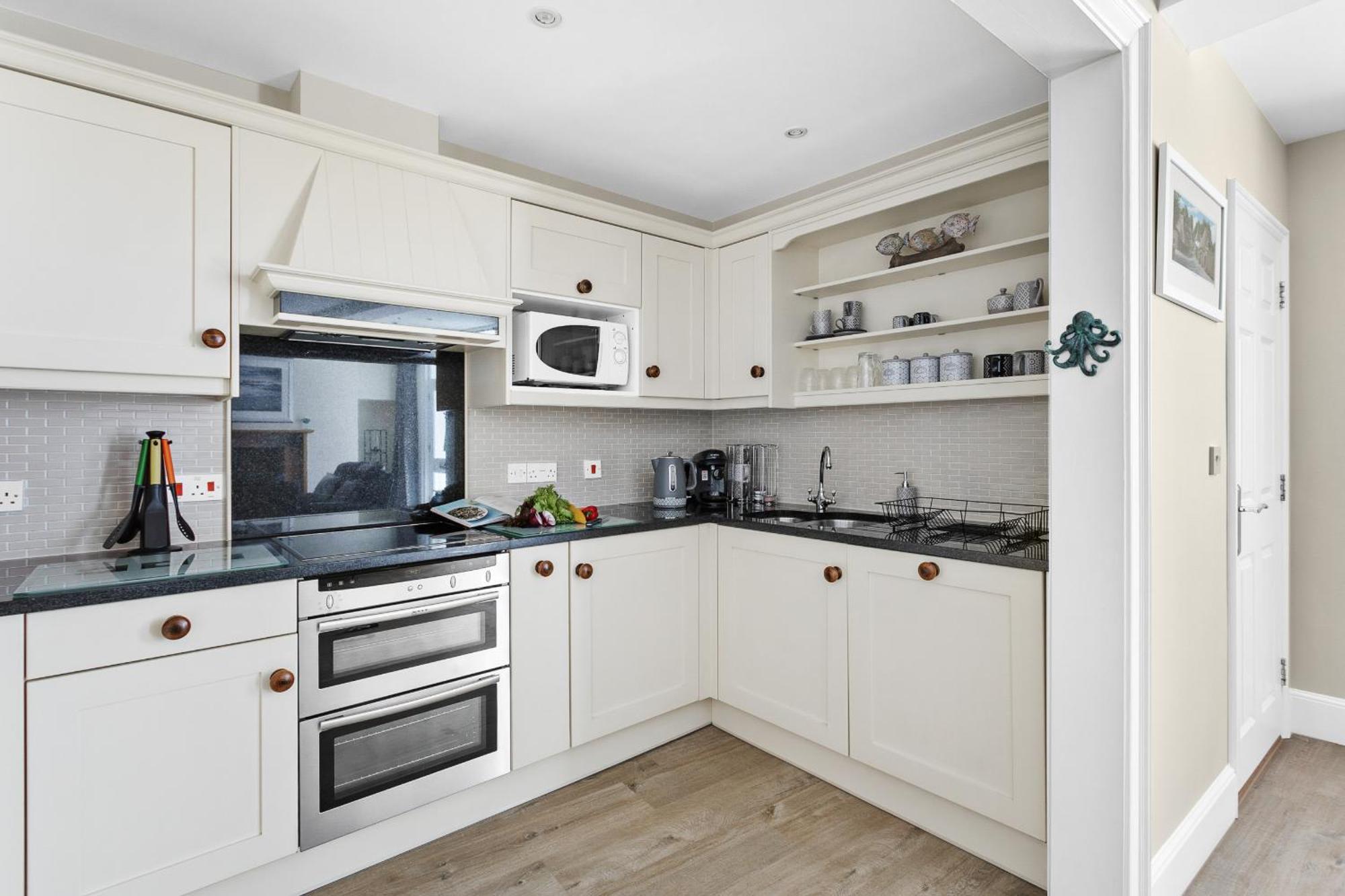 Apartment Sovereign House - Close To Harbour With Parking *