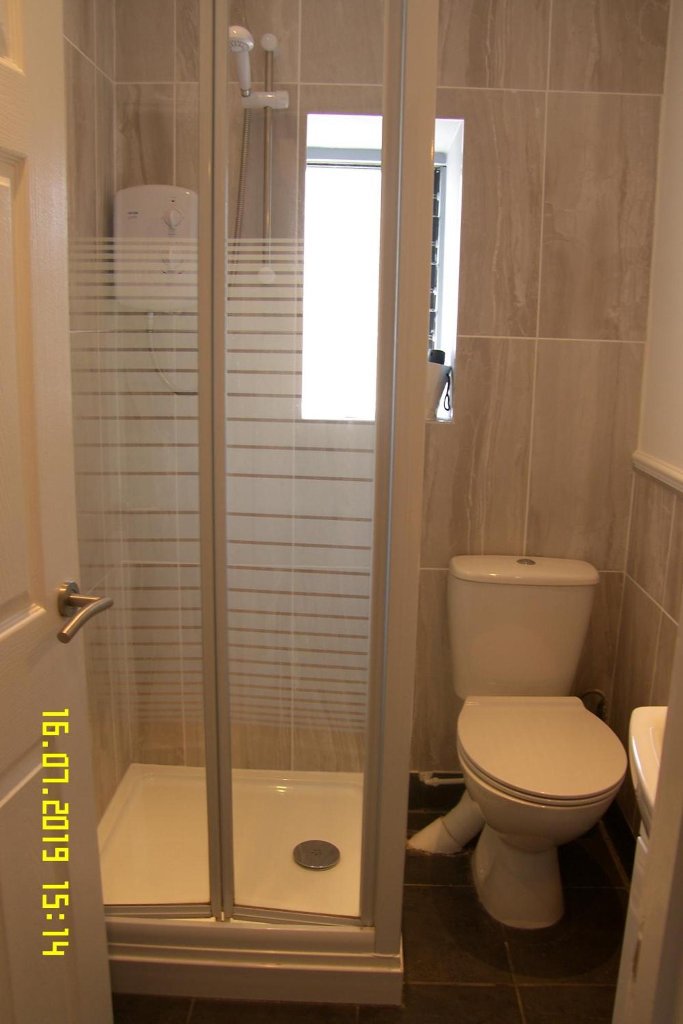 Appletorre House Flats - Pet Friendly And Private Parking