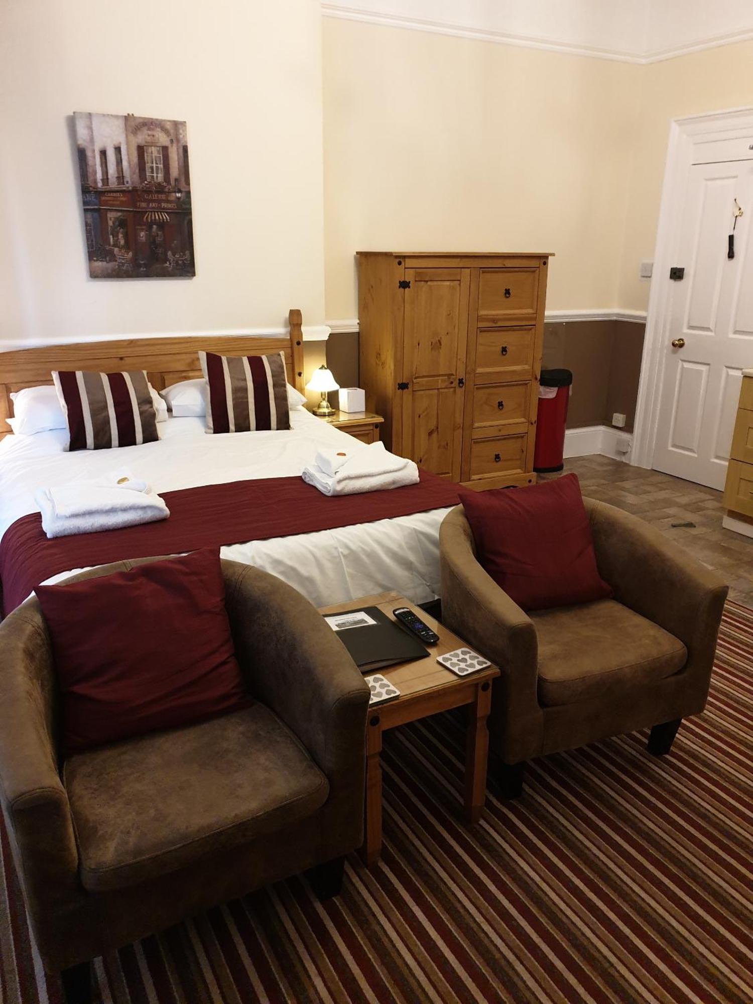 Apartment Appletorre House Flats - Pet Friendly And Private Parking *