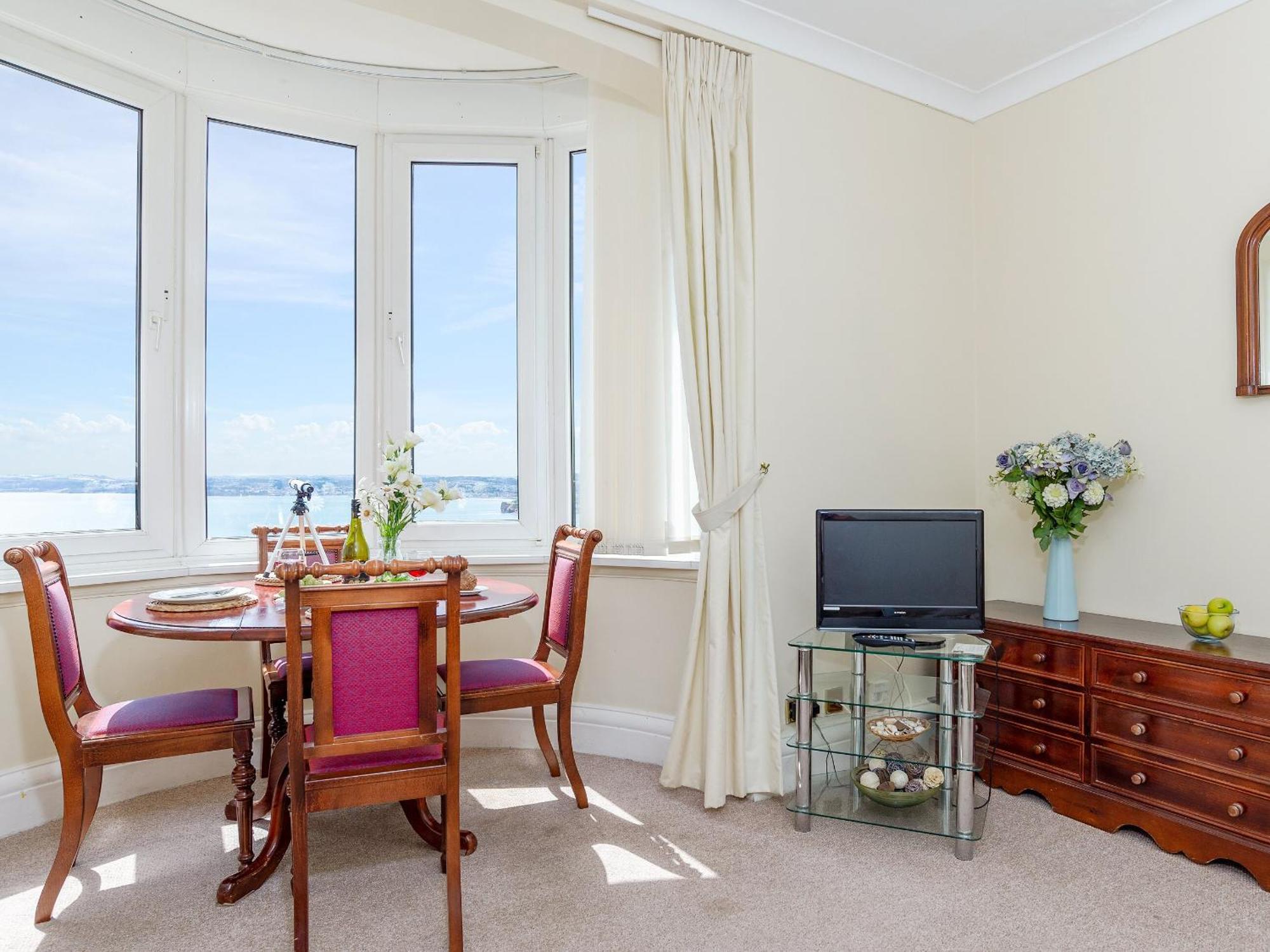 Apartment Cockington Bay