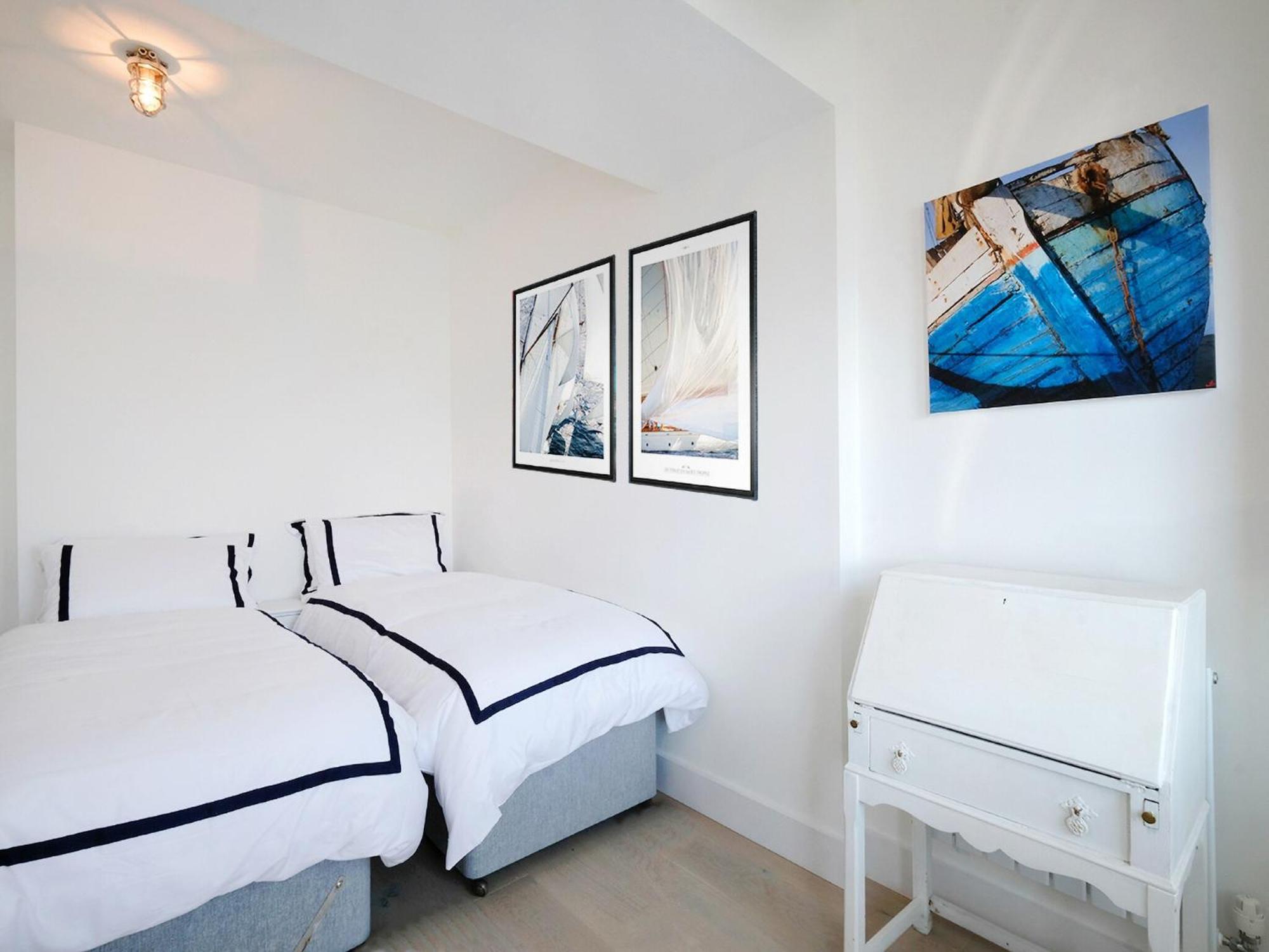 Marina House, Apartment