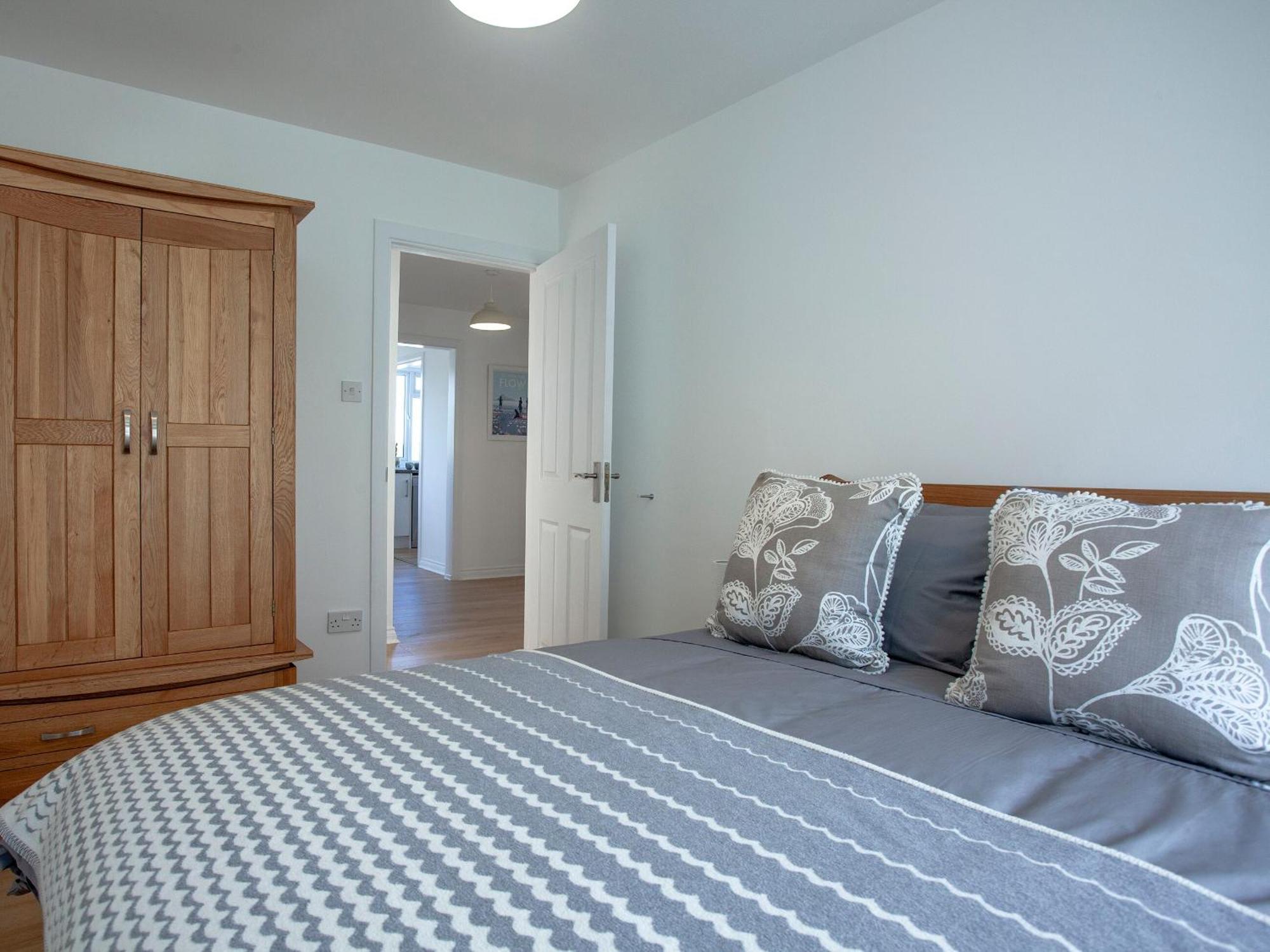 Dolphin Heights Holiday home