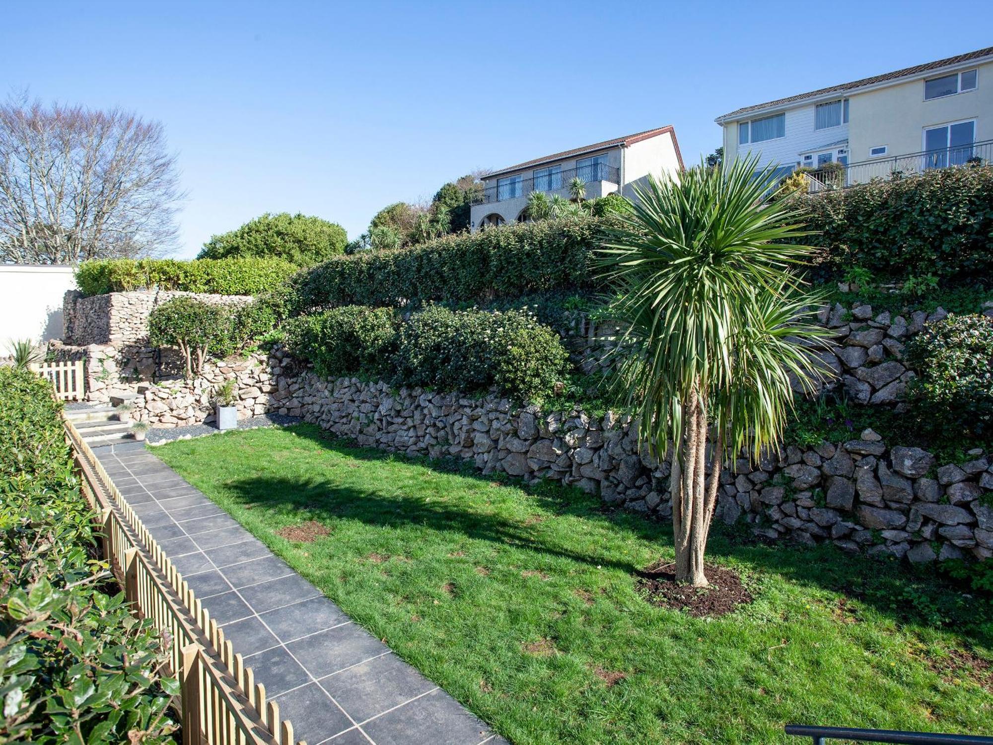 Dolphin Heights Torquay