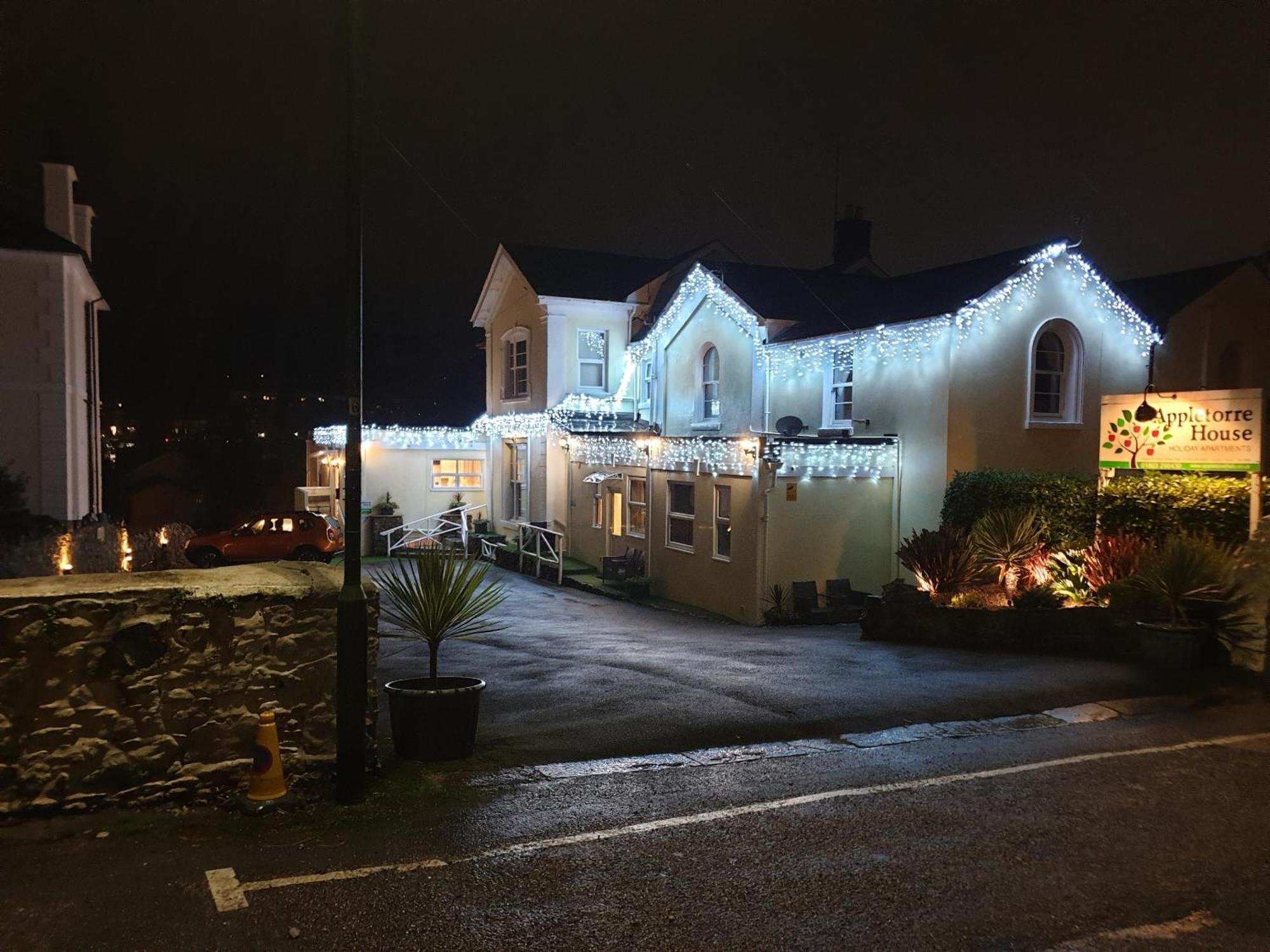 Apartment Appletorre House Flats - Pet Friendly And Private Parking Torquay