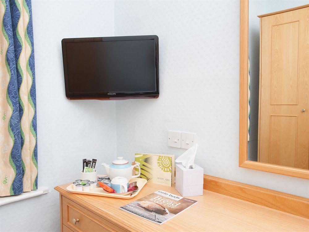 Tlh Carlton And - Tlh Leisure And Entertainment Hotel Torquay