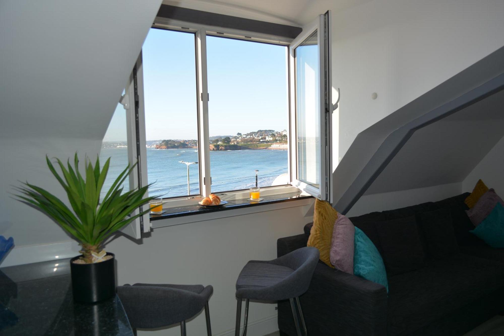 Sandybanks - Seaview And Promenade Apartment *