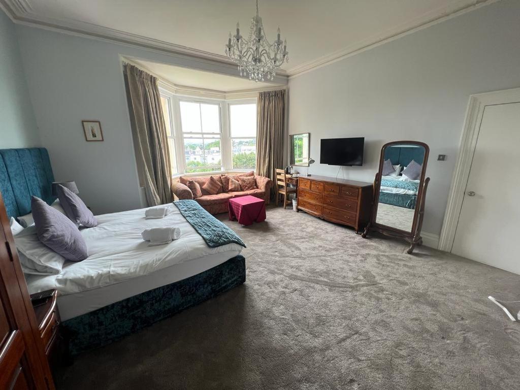 Hotel Crofton House