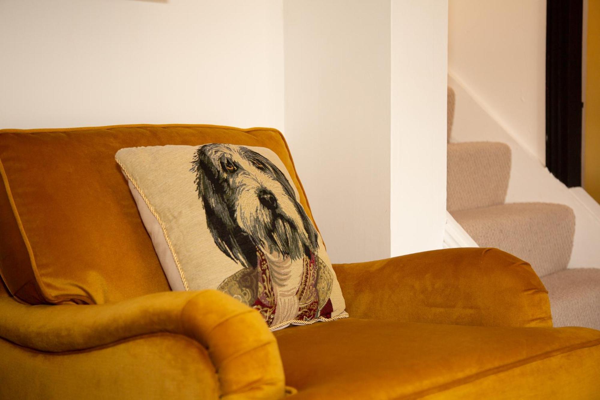 Quirky Boutique 1840s Stable Holiday home *
