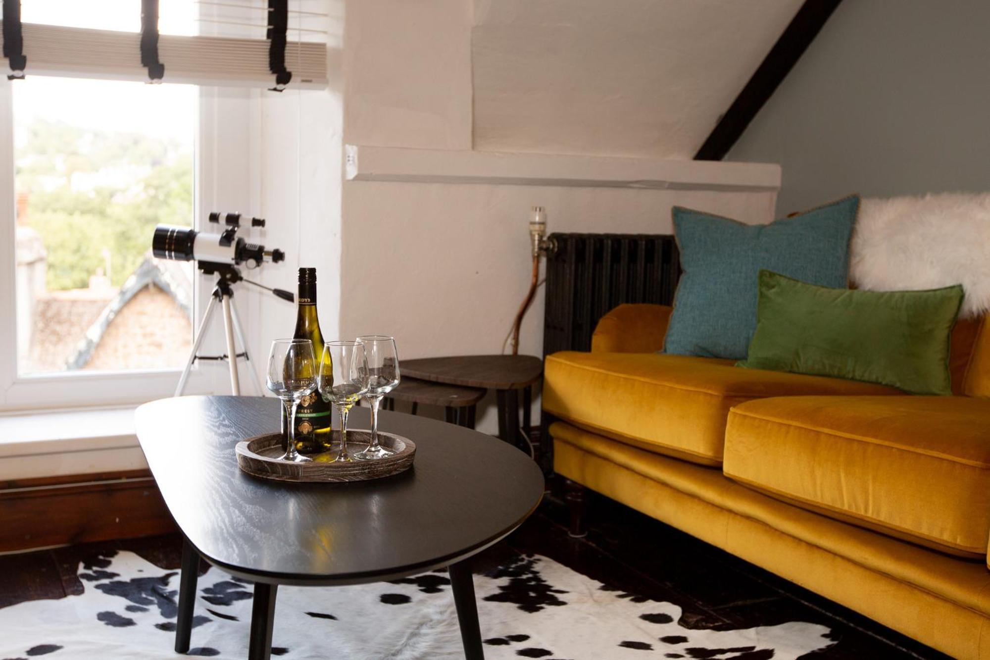 Quirky Boutique 1840s Stable Torquay