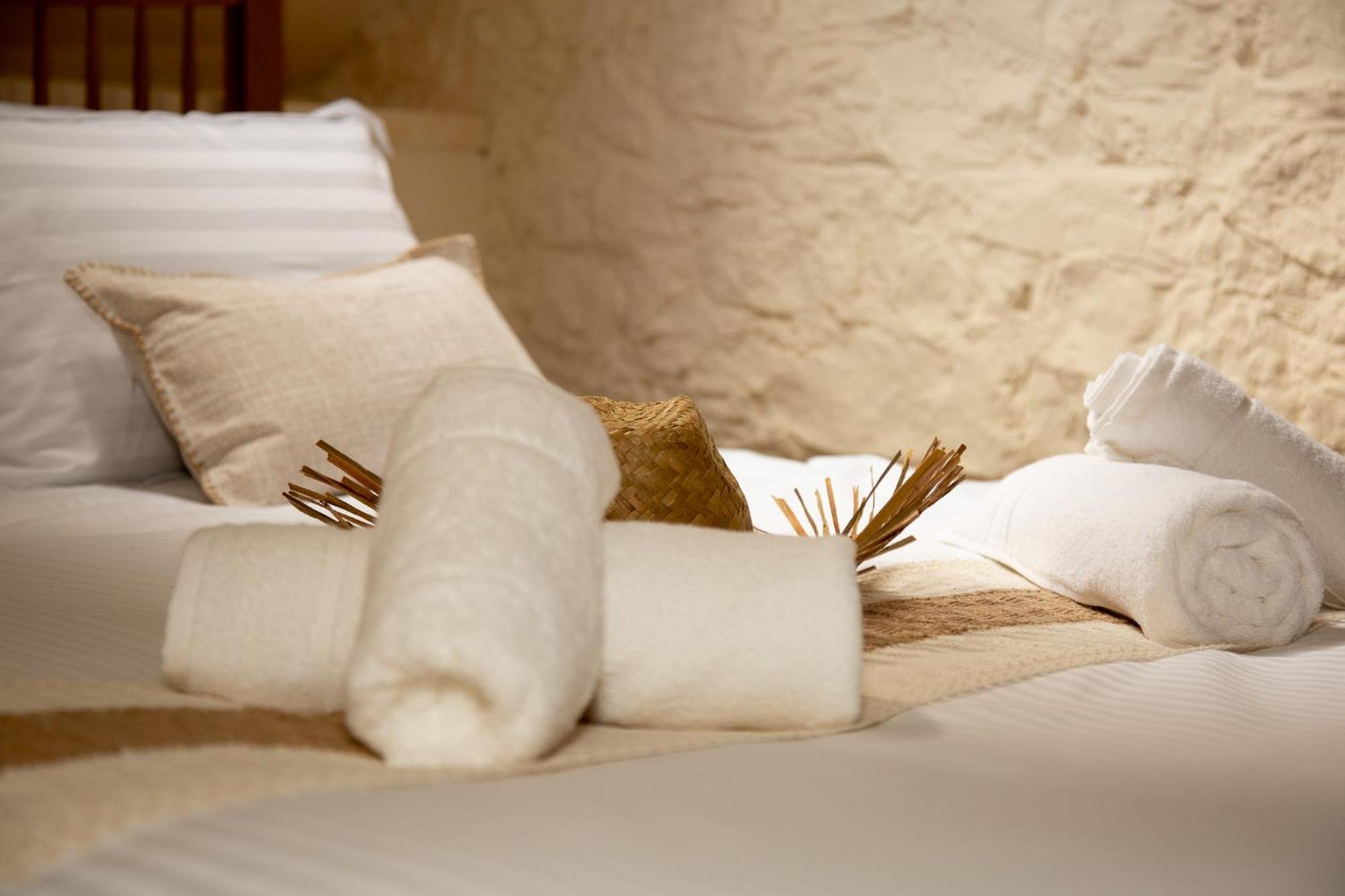 Quirky Boutique 1840s Stable Holiday home Torquay