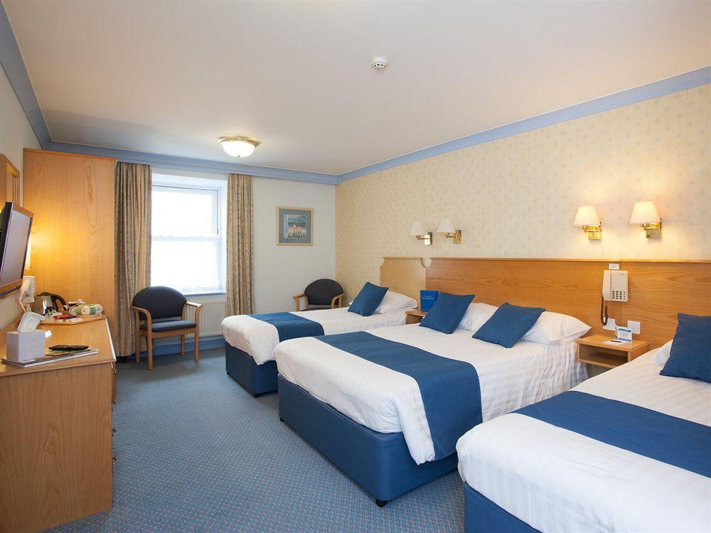 Tlh Carlton And - Tlh Leisure And Entertainment Hotel