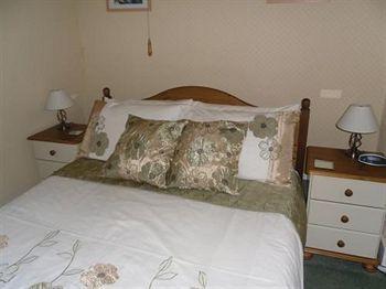 Ashleigh House