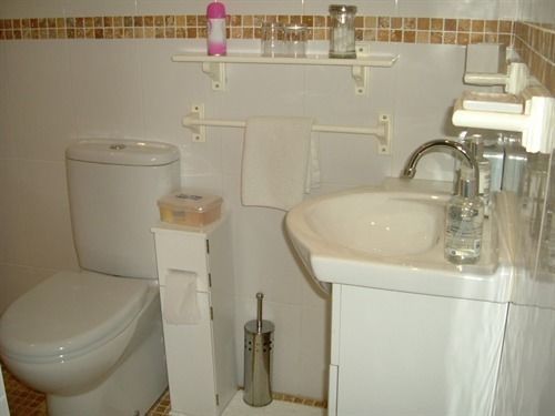Ashleigh House 3*