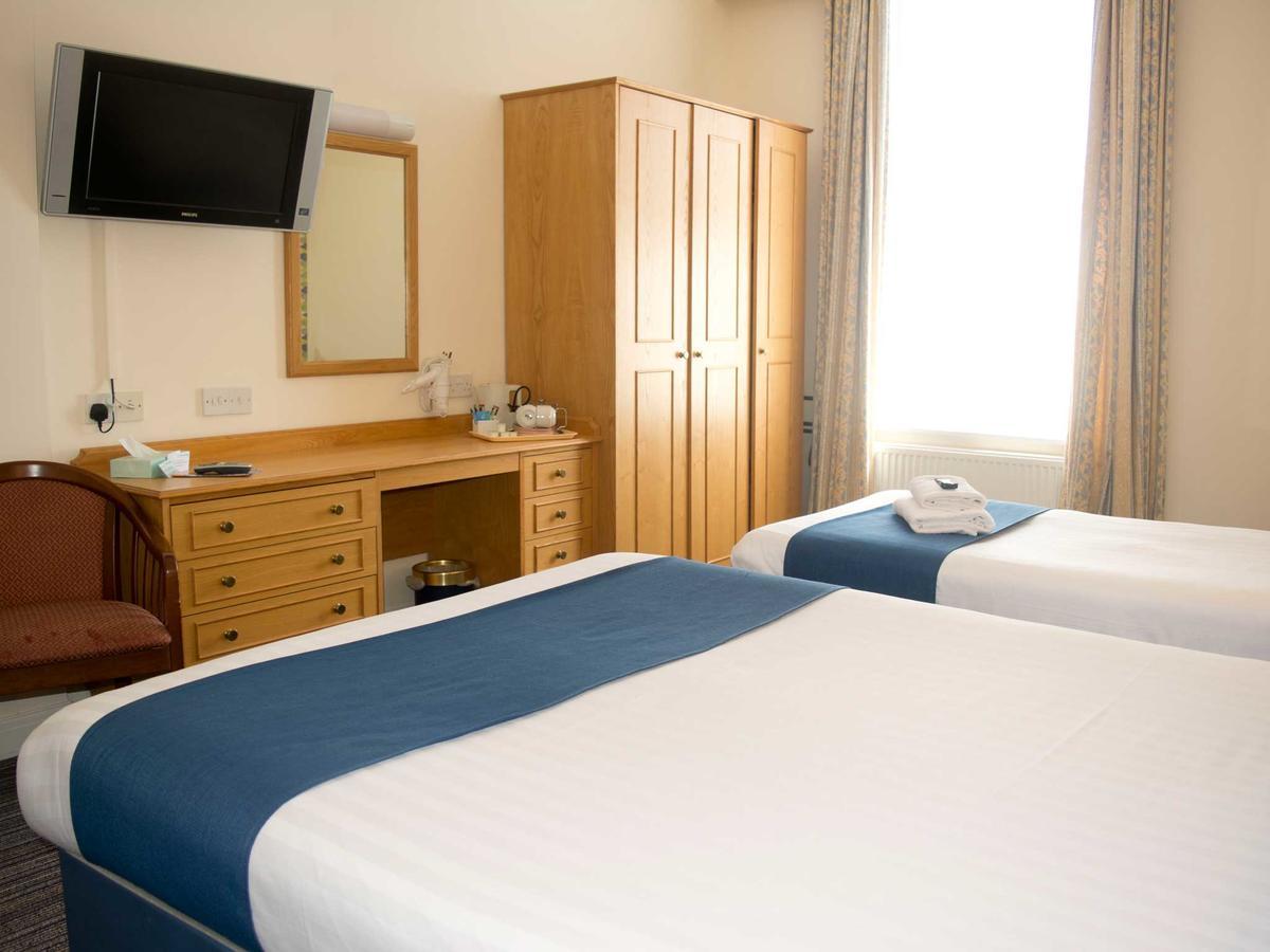 Tlh Carlton And - Tlh Leisure And Entertainment Hotel Torquay