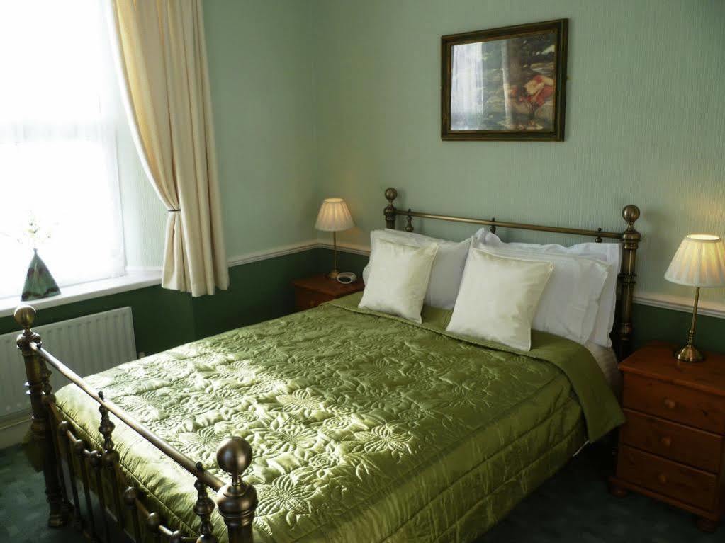 Babbacombe Guest house 4*