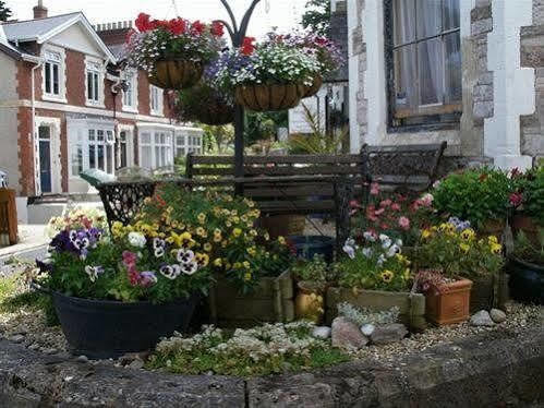 Ashleigh House Hotel 3*
