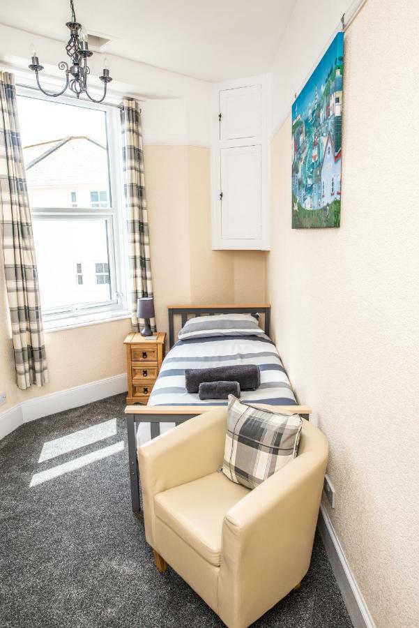 Babbacombe Apartment *
