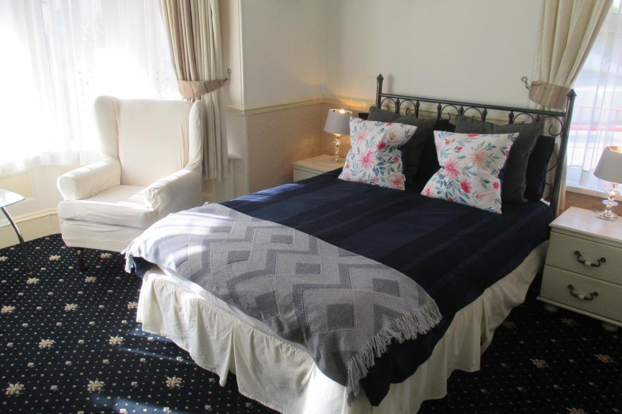 Crown Bed & Breakfast 4*