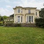 Holcombe House