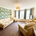 Ockendon House Apartments