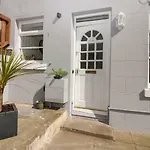 Harbourside Cottage