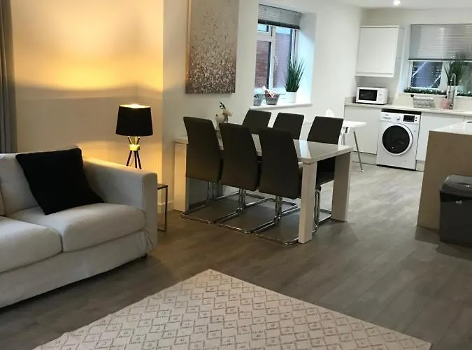 Ella Court Apartment1