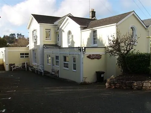 Appletorre House Holiday Flats