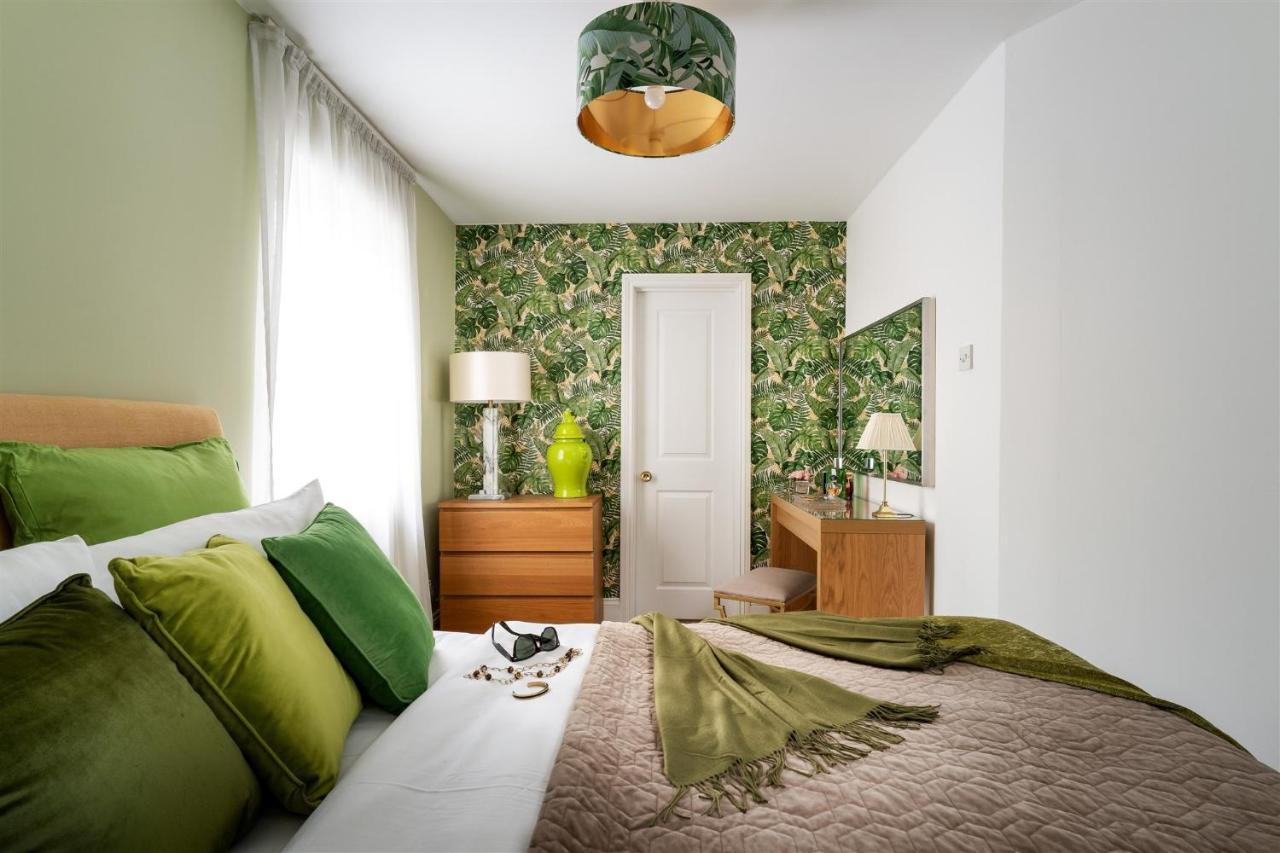 Aparthotel Palm Grove *