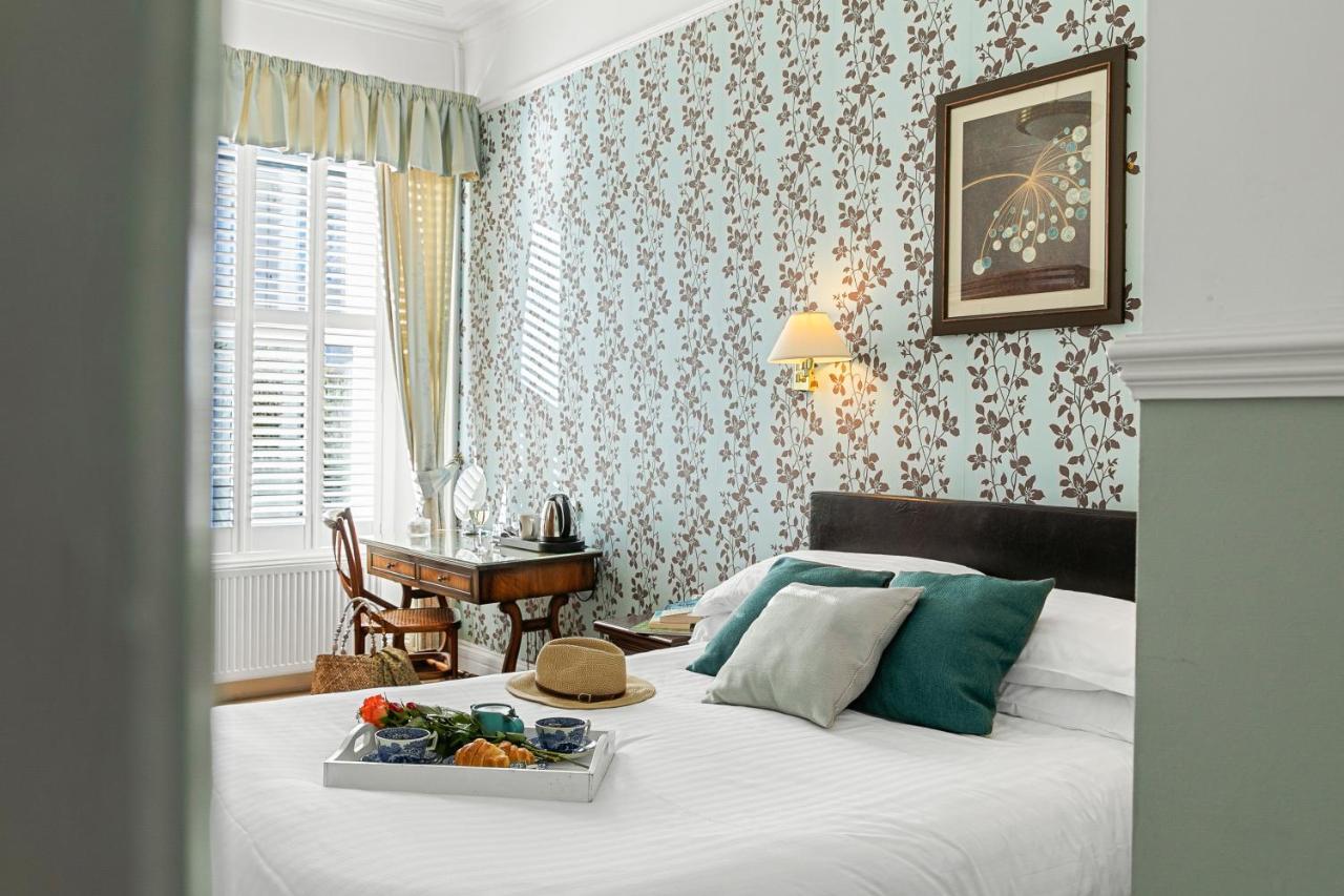 Southbank Town House 4*