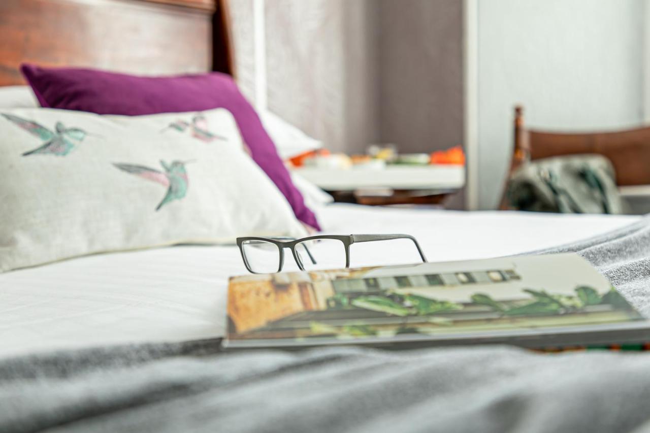 Southbank Town House Guest house 4*