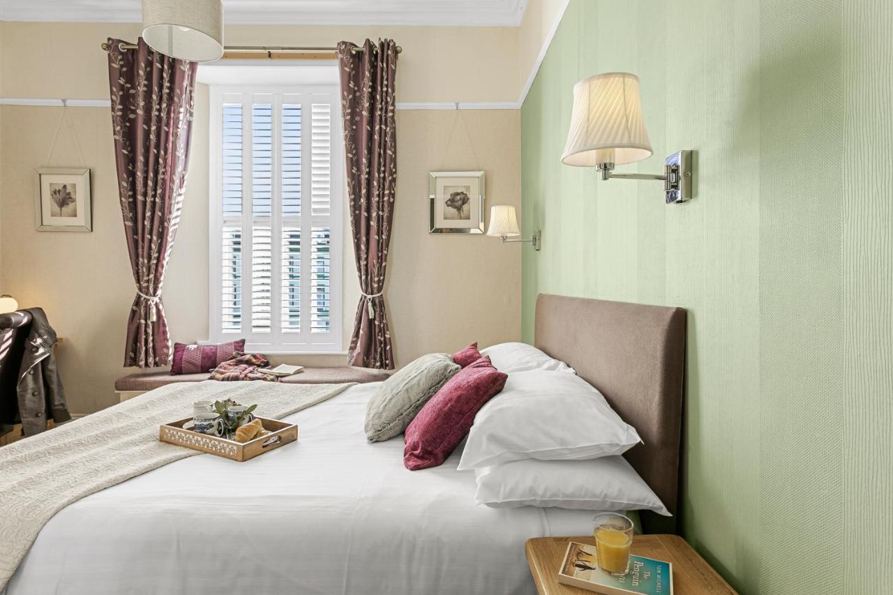 Southbank Town House 4*