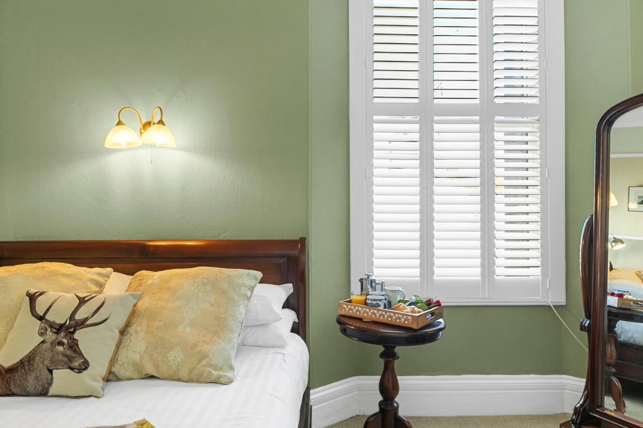 Southbank Town House Guest house 4*