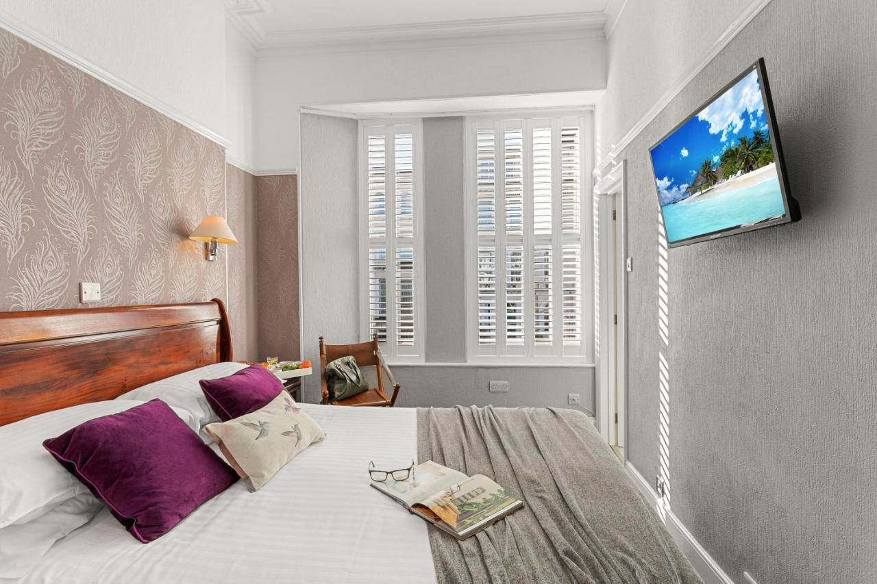 Southbank Town House Guest house