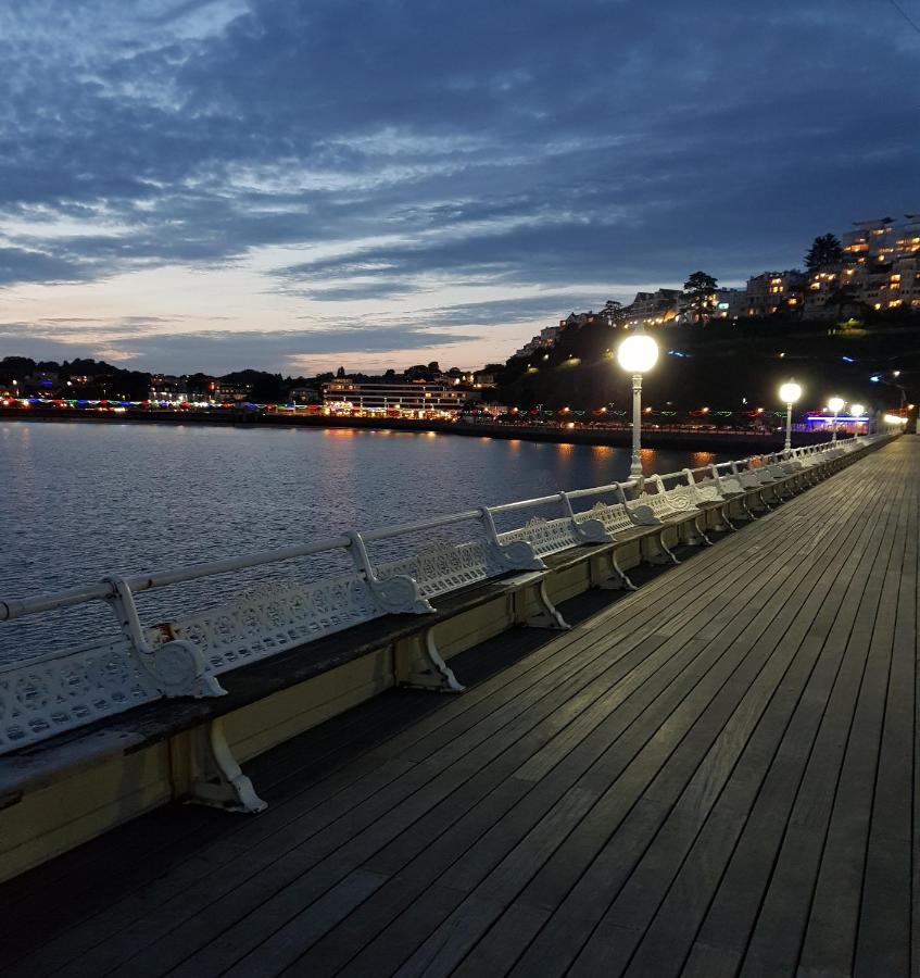 Bed& Boujee With Sea Views Torquay