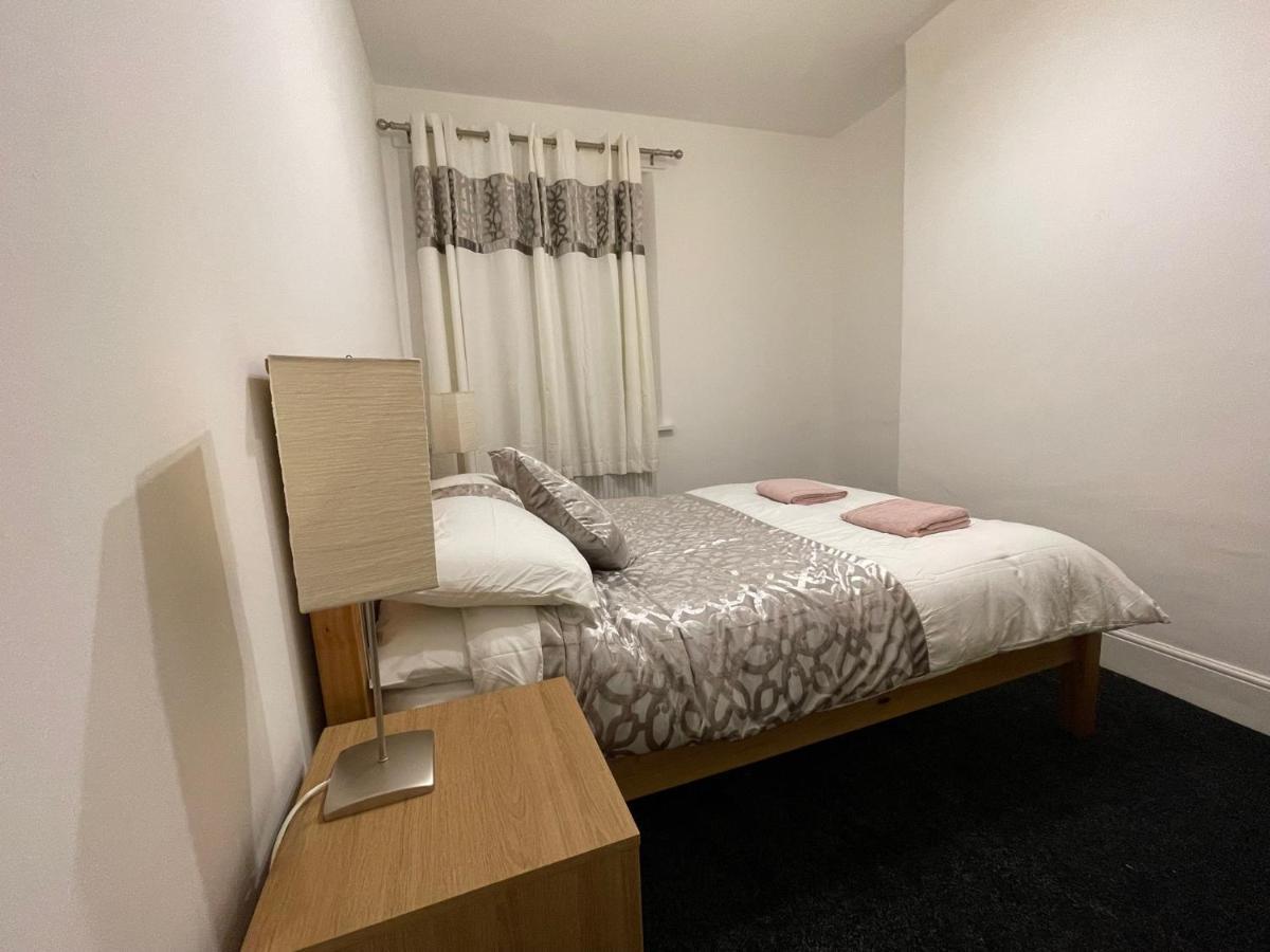 Tor House With Patio, Free Parking 6pm To 8am Only Torquay