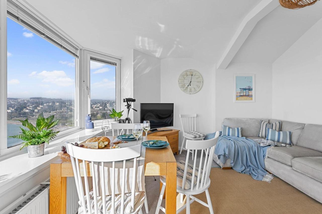 Wellswood - Sunny With Stunning Sea Views And Private Balcony * Torquay
