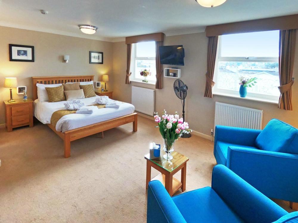 Riviera Hotel Torquay