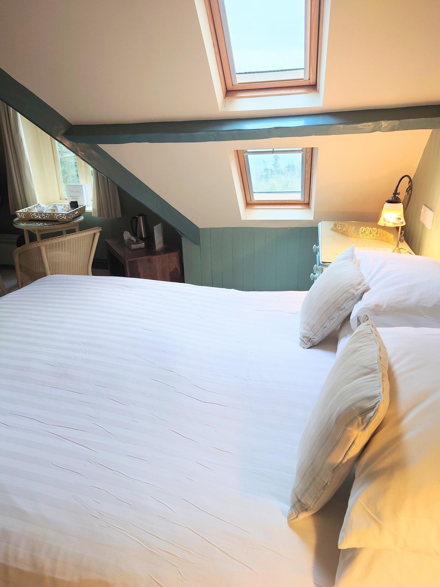 Orestone Manor Hotel 4*