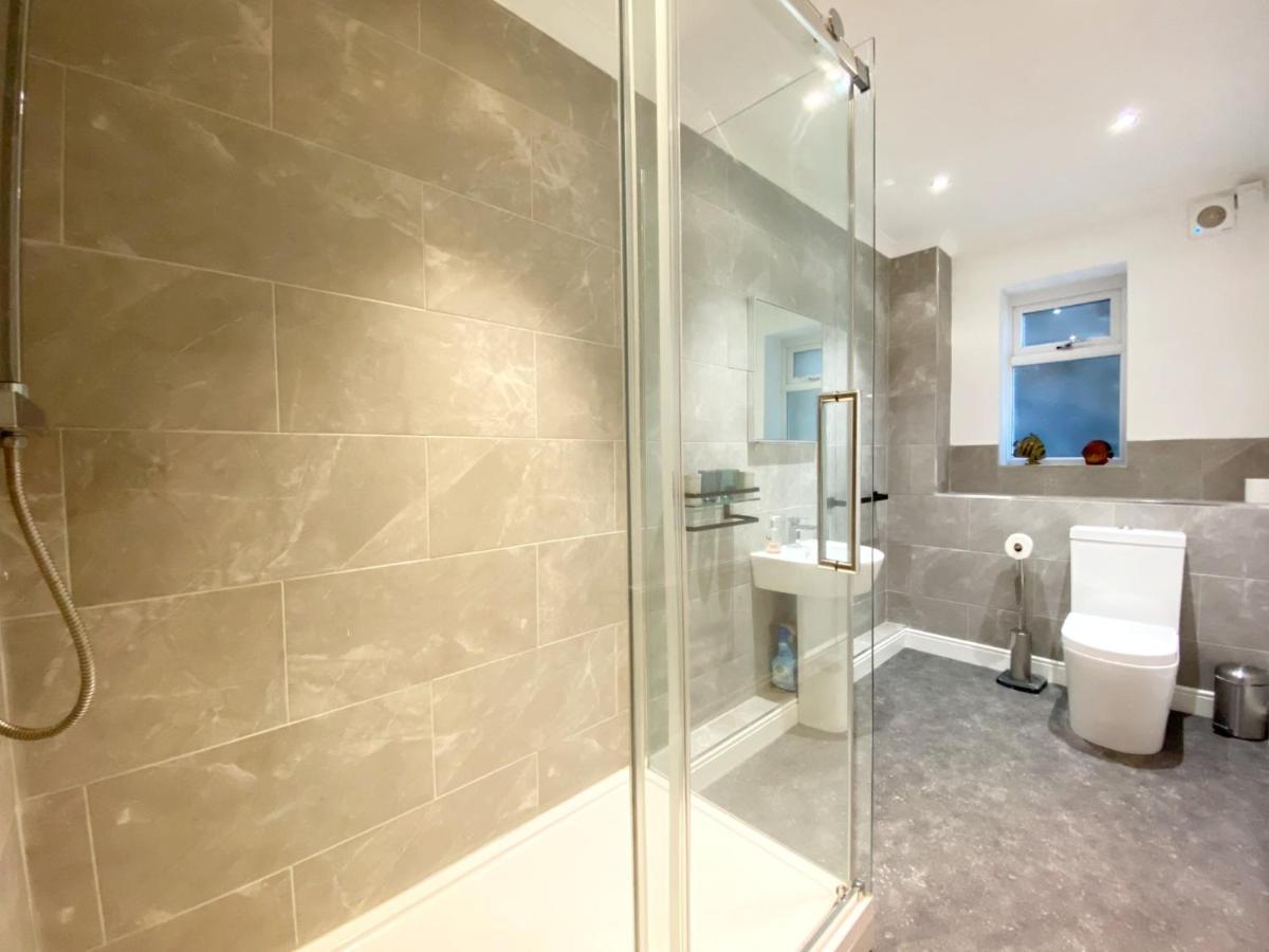 Apartment Ockendon House