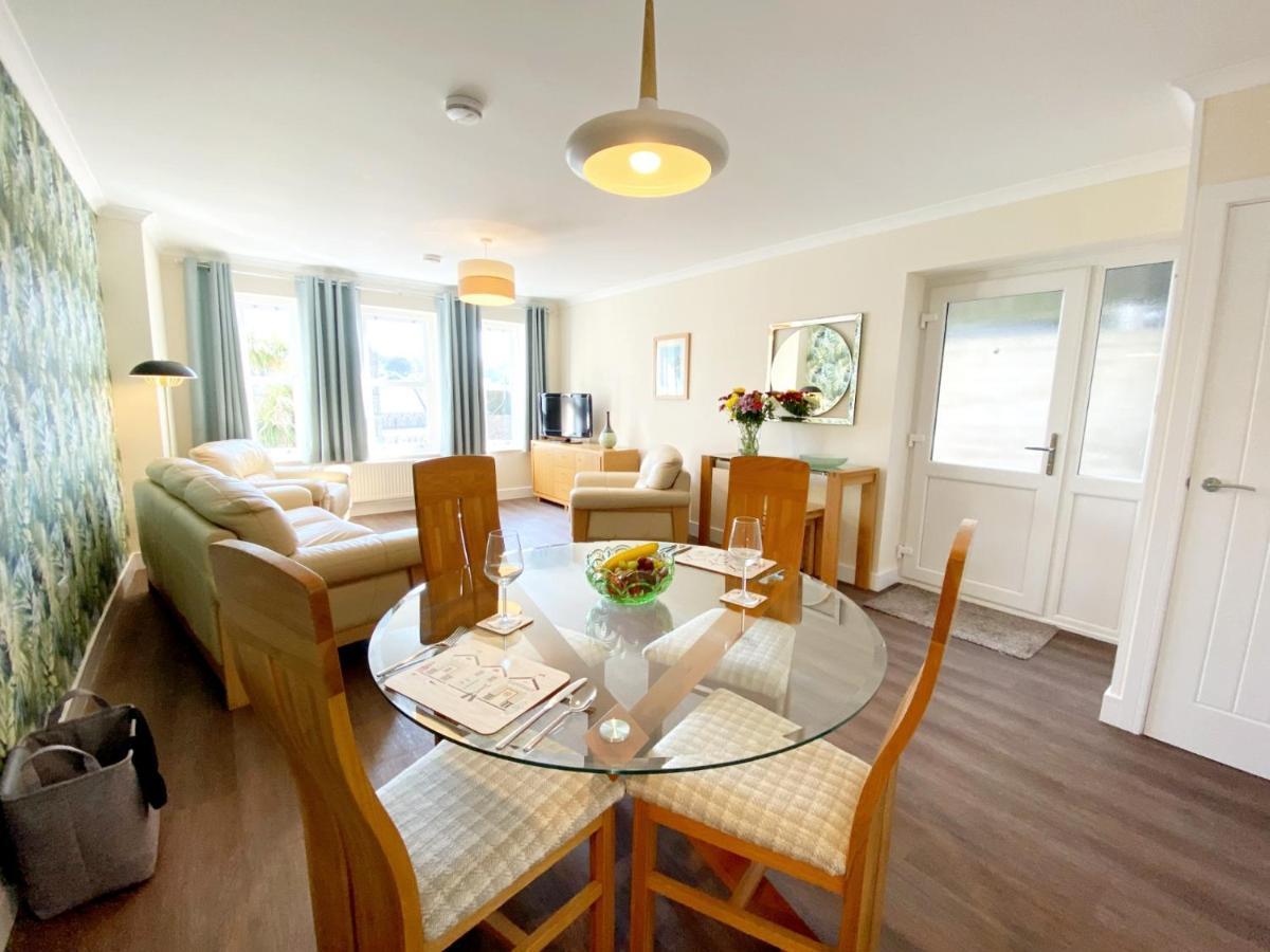 Apartment Ockendon House