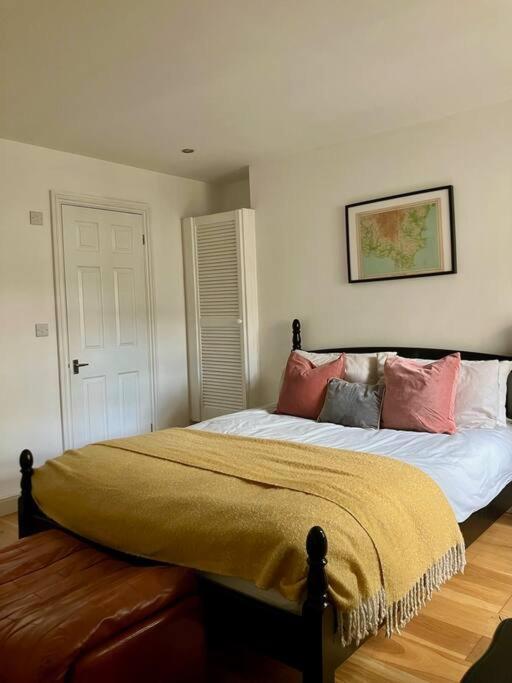 Holiday home Berachah - Garden With Hot Tub Sleeps 6 *