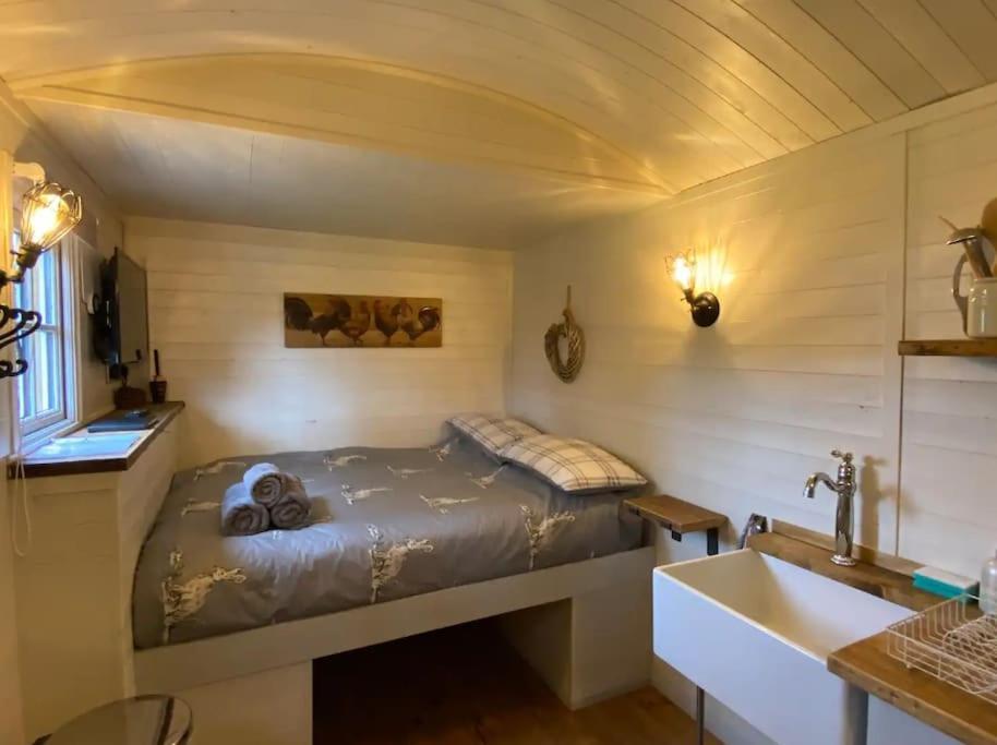 Plum Hut