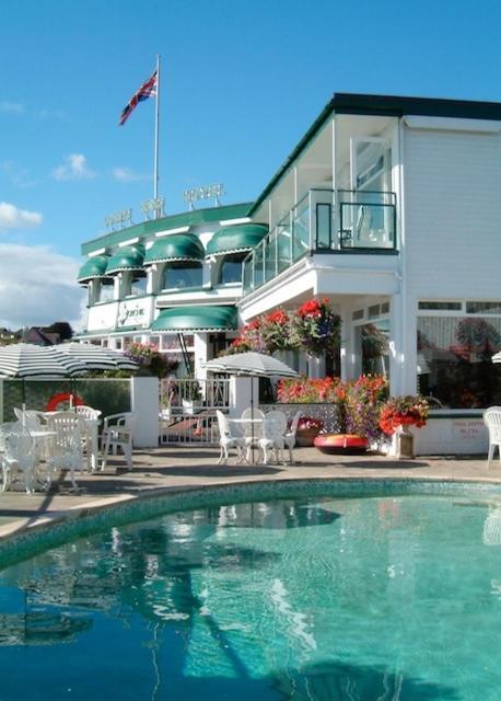 Hotel Corbyn Head 3*