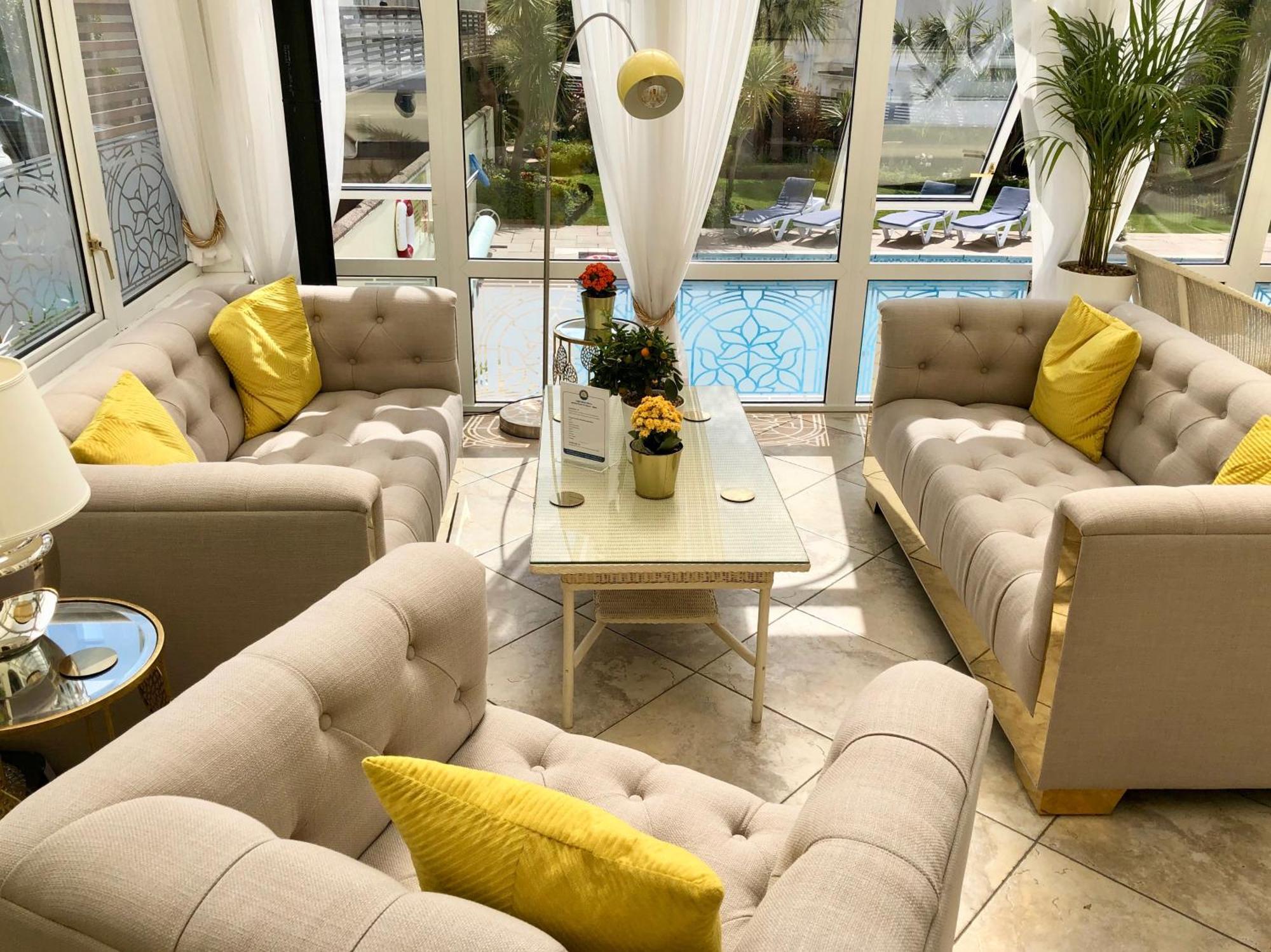 Hotel Riviera Torquay