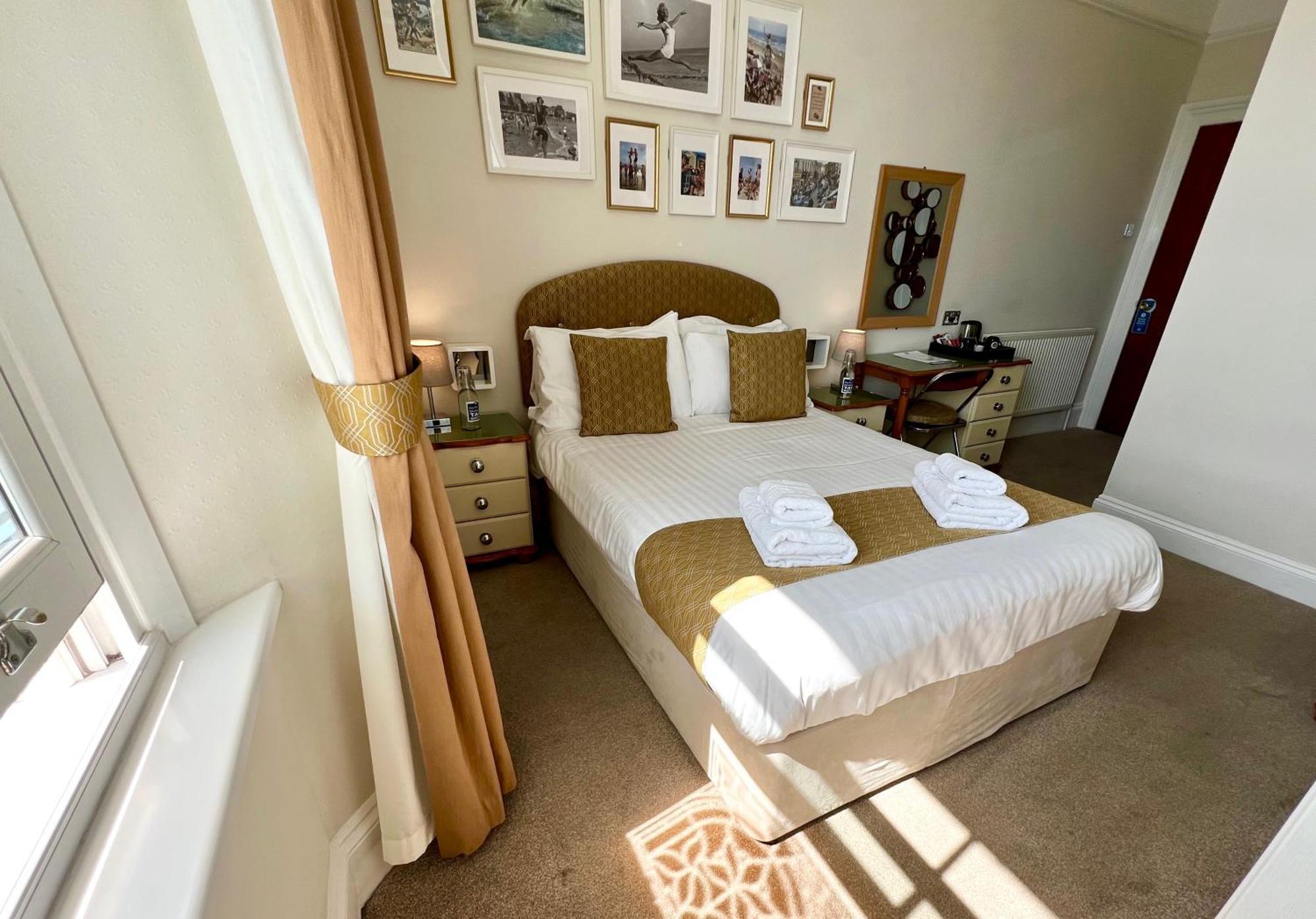 Riviera 4*