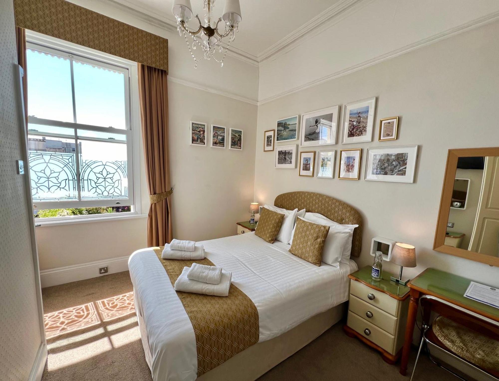Riviera Torquay