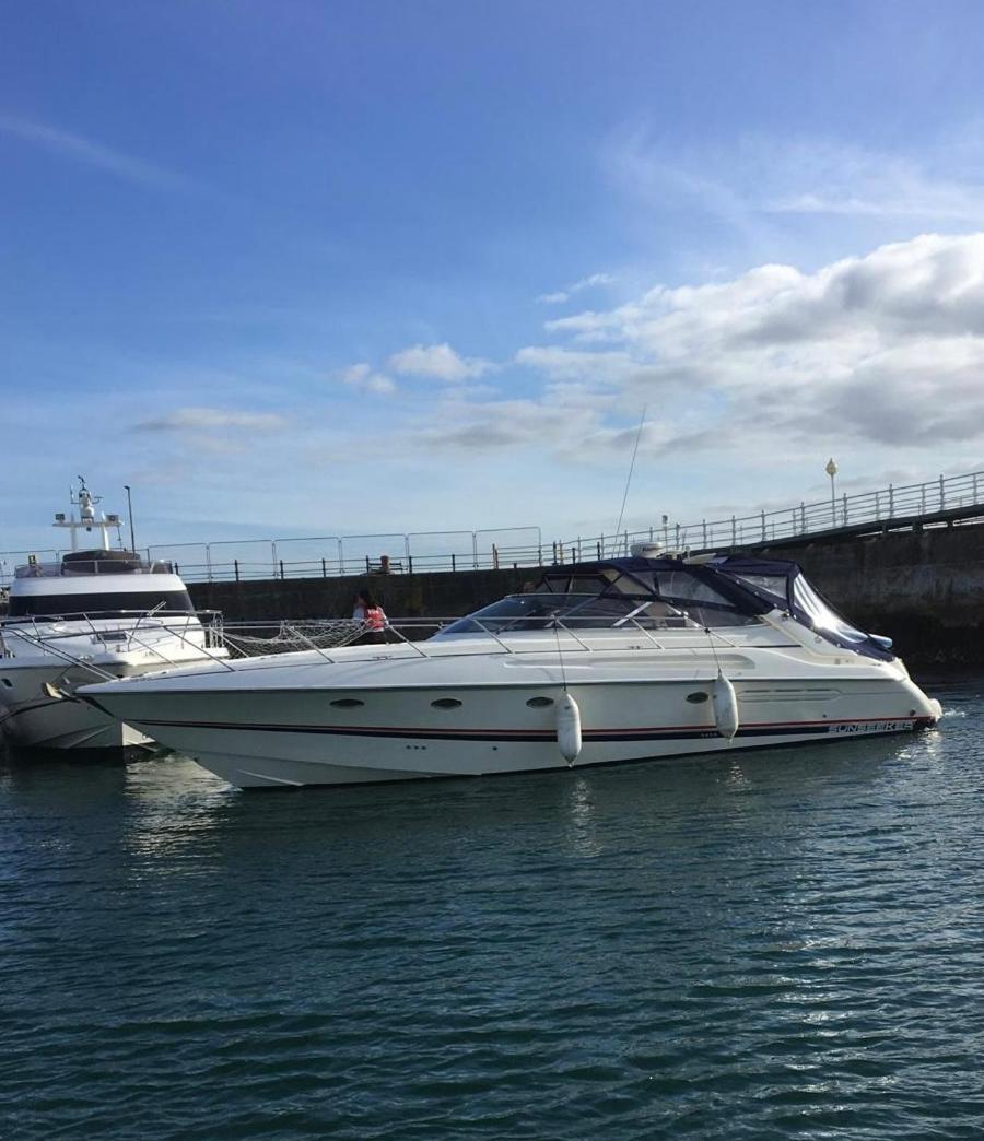 Botel Boat Ltd