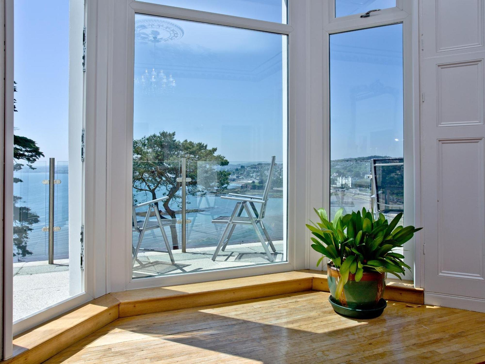 Holiday home Riviera Mansion, *