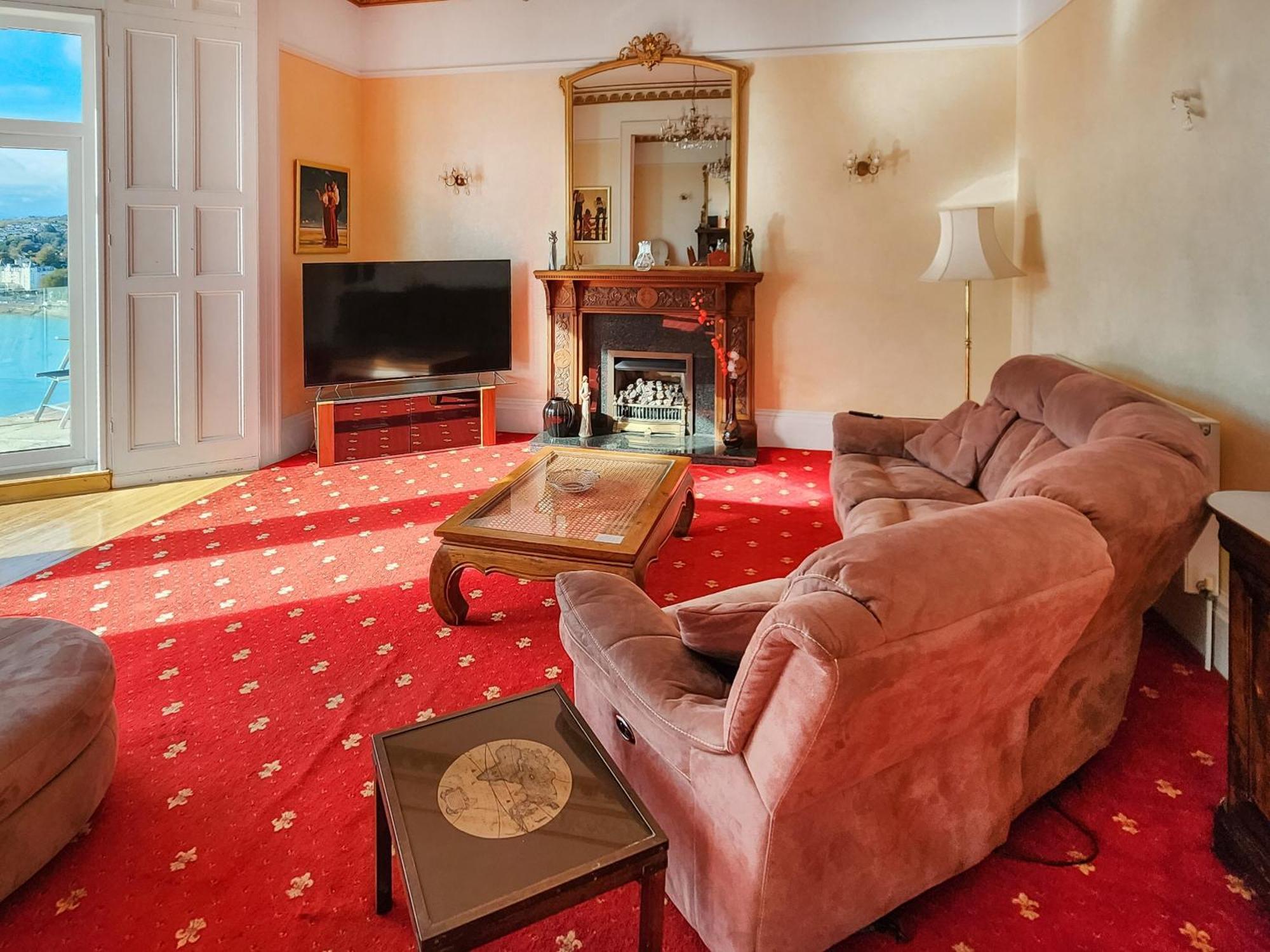 Riviera Mansion, Holiday home Torquay